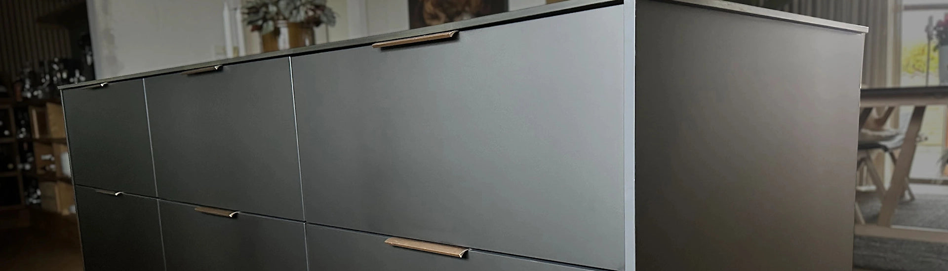 Laminatoberfläche mit micare reinigen und pflegen